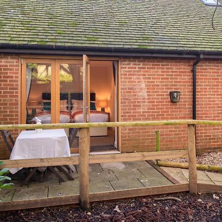 Terlingham Lane Cottage Hawkinge Exterior foto